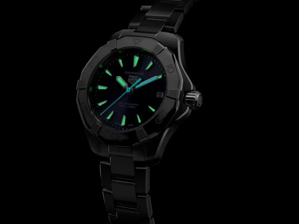 Aquaracer PROFESSIONAL 200 SOLARGRAPH^TAG Heuer Shop