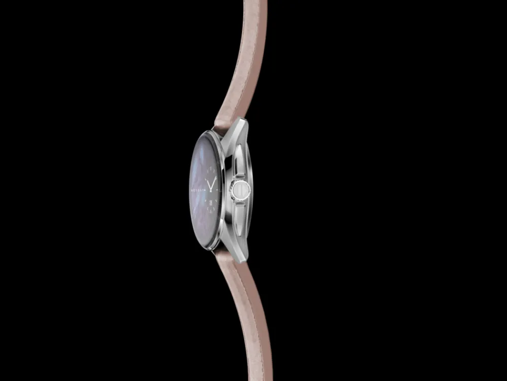 Connected Calibre E4 Metallic Pink Leather Edition^TAG Heuer Outlet